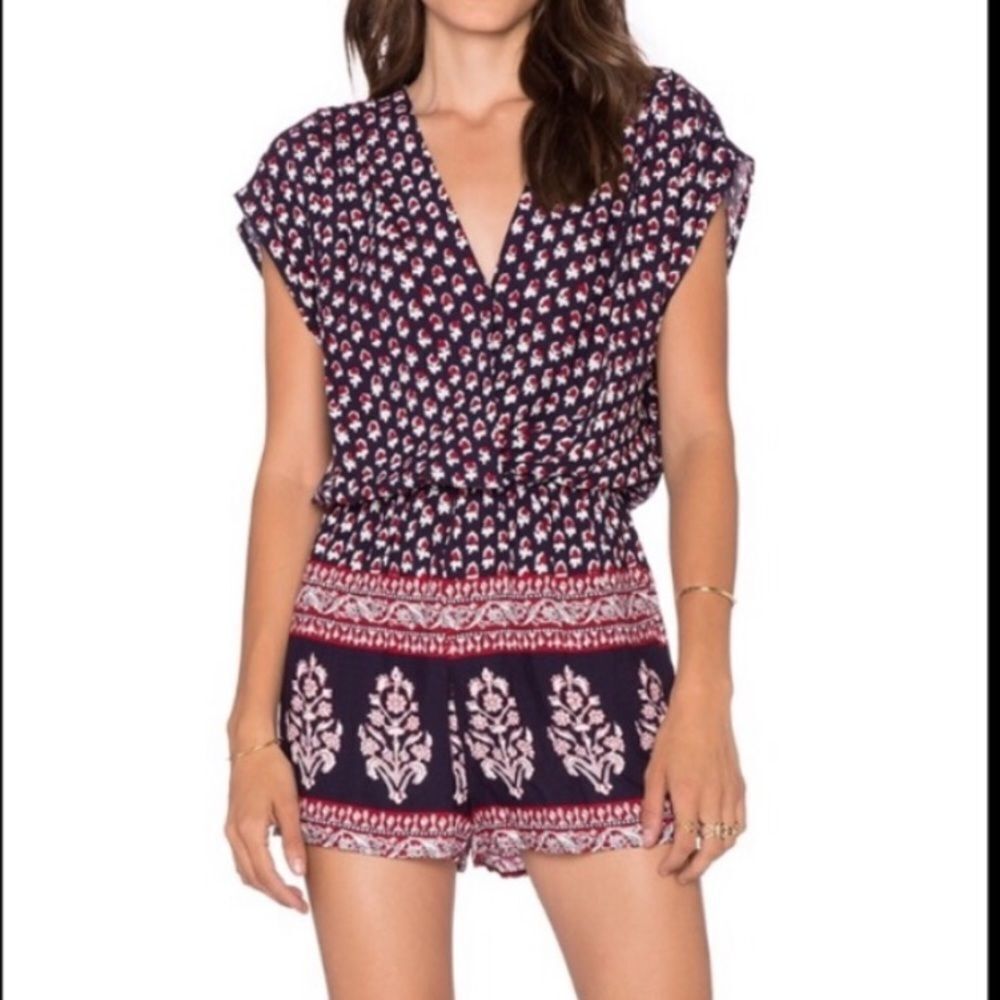 EIGHT SIXTY | Boho Short Sleeve Romper Navy Blue & Red Floral Women’s Size M